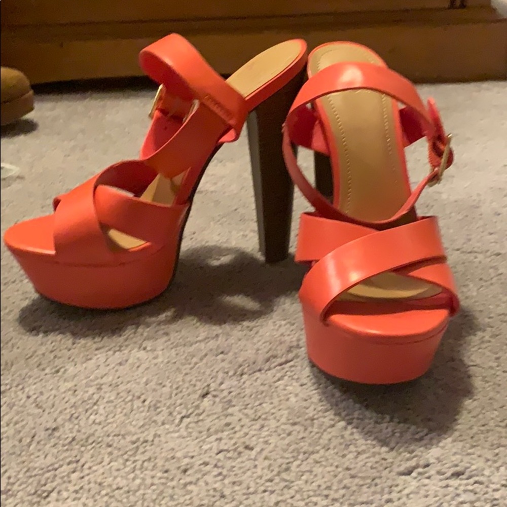 Brand new heels